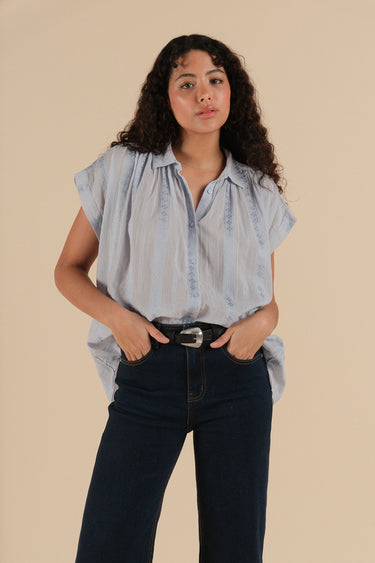 Curly Light Blue